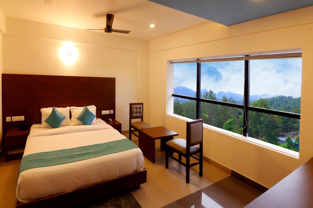 Hotel Wilton Sultan Bathery Bagian luar foto