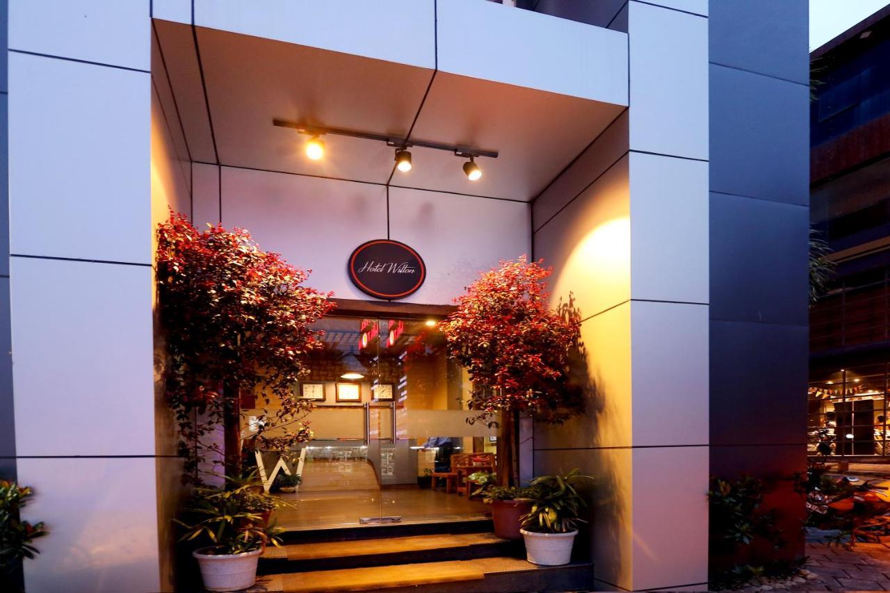 Hotel Wilton Sultan Bathery Bagian luar foto