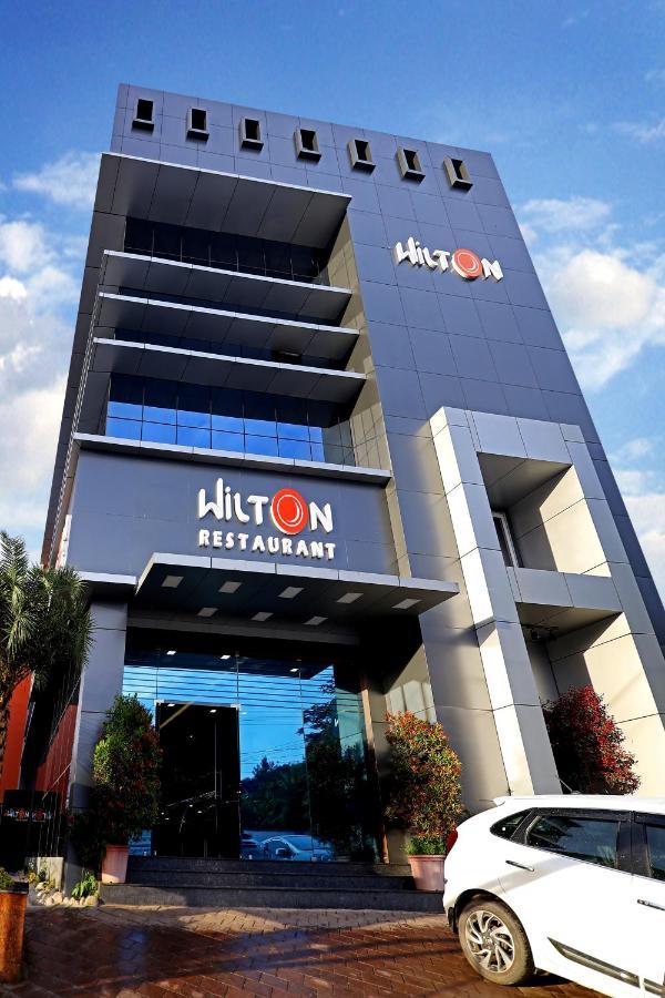 Hotel Wilton Sultan Bathery Bagian luar foto